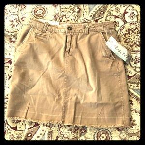 Old Navy khaki skirt distressed